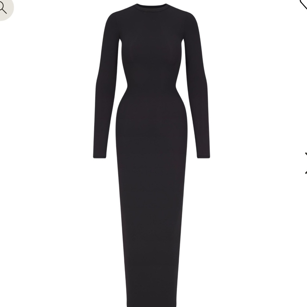 Skims everybodyy long sleeve crew neck long black dress, brand new